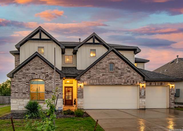 Property at 2143 Meadow Way, New Braunfels, TX 78132, 4 beds, 2.5 baths