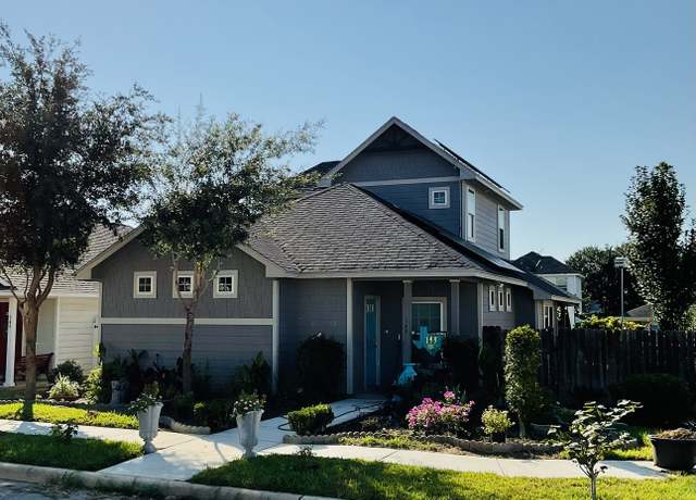Property at 149 Lark Hl, Floresville, TX 78114, 3 beds, 3 baths
