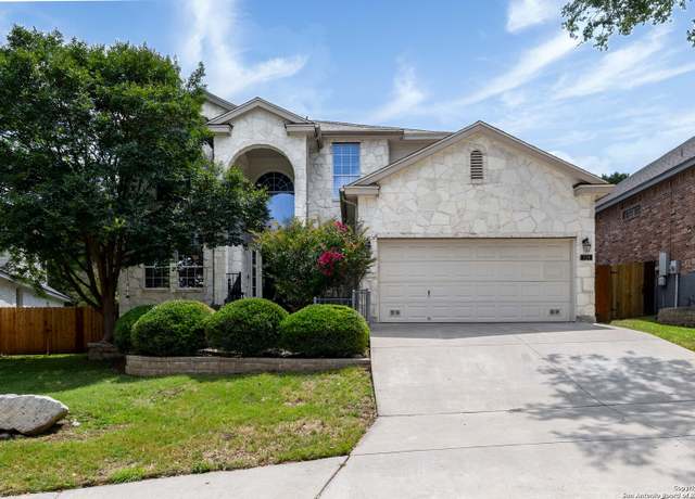 Property at 729 San Gabriel, New Braunfels, TX 78132, 5 beds, 3.5 baths