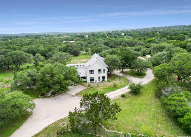 Property at 31545 Meadow Crk, Boerne, TX 78015, 6 beds, 5.5 baths