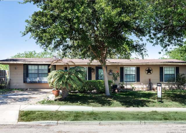 Property at 6203 Vista Vly, San Antonio, TX 78242, 3 beds, 1 bath