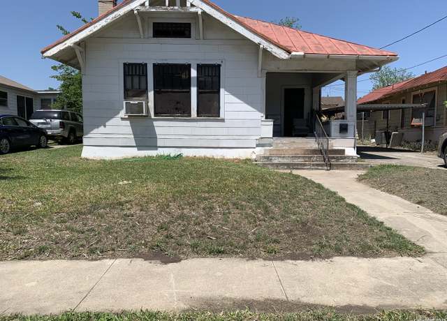 Property at 1215 Virginia Blvd, San Antonio, TX 78203, 2 beds, 1 bath