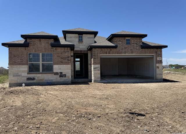 Property at 140 Cherrybark Oak, Castroville, TX 78009, 3 beds, 2 baths