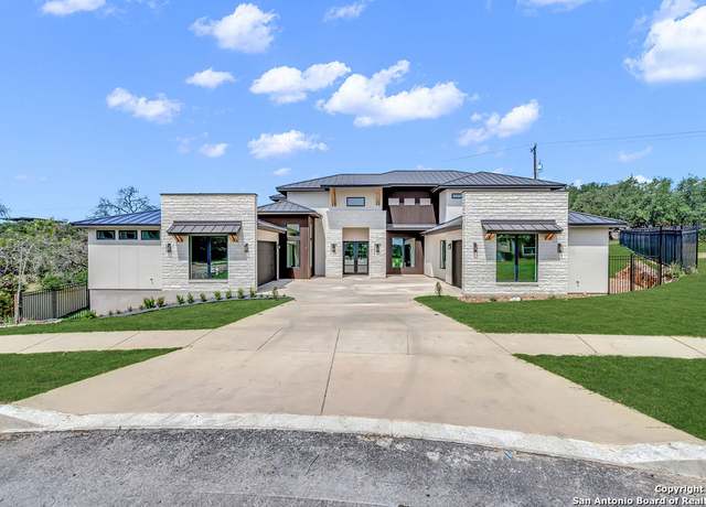 Property at 303 Pleasant Knl, San Antonio, TX 78260, 4 beds, 4.5 baths