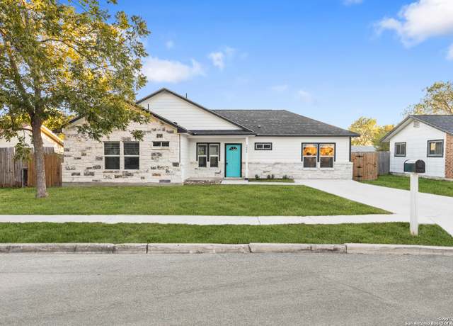 Property at 5882 Castle Run, San Antonio, TX 78218-4135, 3 beds, 2 baths