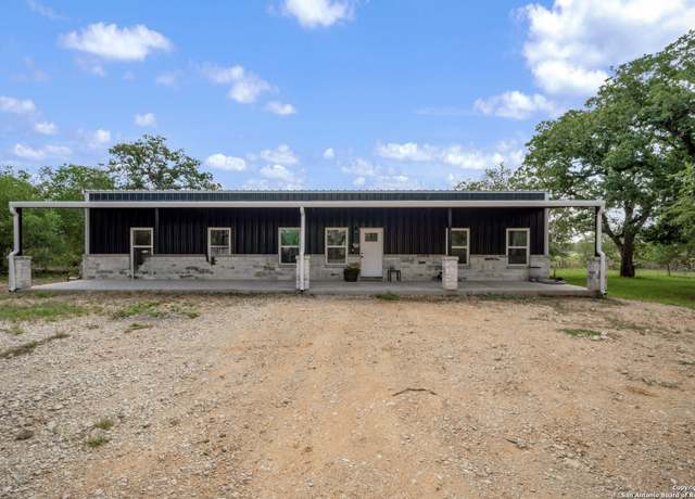 Property at 332 County Road 423, Stockdale, TX 78160-6149, 4 beds, 2 baths