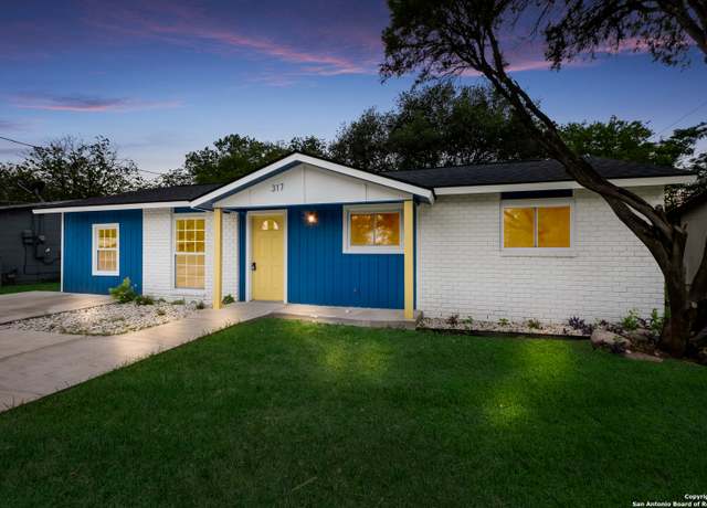Property at 317 W Lindbergh, Universal City, TX 78148, 3 beds, 2 baths