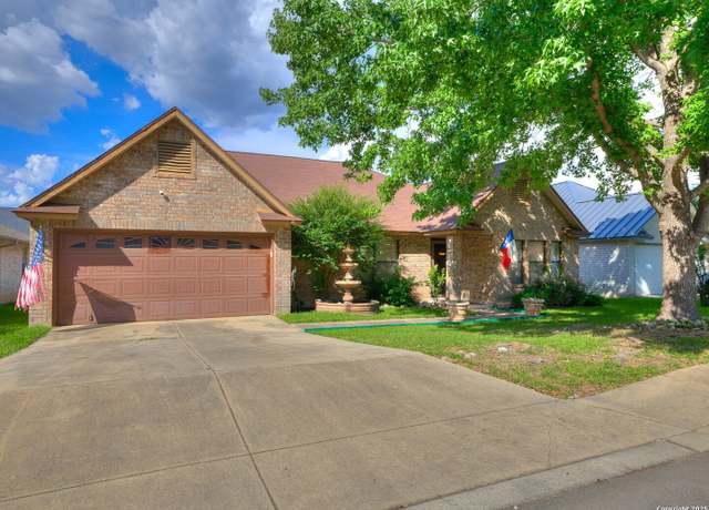 Property at 1959 Emerald Mist, San Antonio, TX 78230, 3 beds, 2 baths