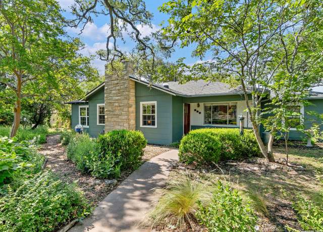 Property at 131 Bess, Boerne, TX 78006, 3 beds, 2.5 baths