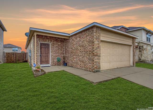 Property at 11814 Twin Oaks Path, San Antonio, TX 78254-4437, 3 beds, 2 baths
