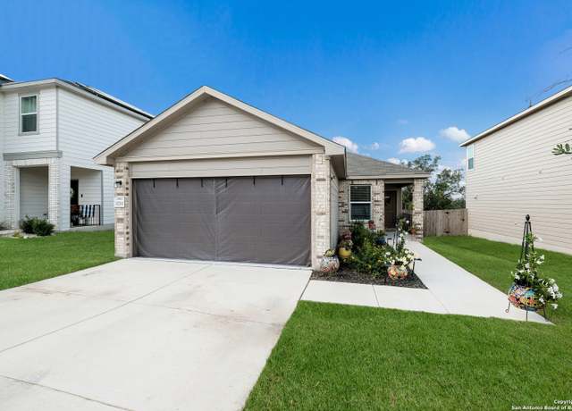 Property at 15783 Selene Vw, San Antonio, TX 78245, 3 beds, 2 baths