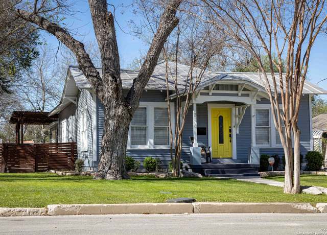 Property at 346 S Sycamore, New Braunfels, TX 78130, 2 beds, 2 baths