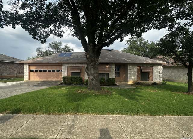 Property at 5014 Tree Top St, San Antonio, TX 78250, 3 beds, 2 baths