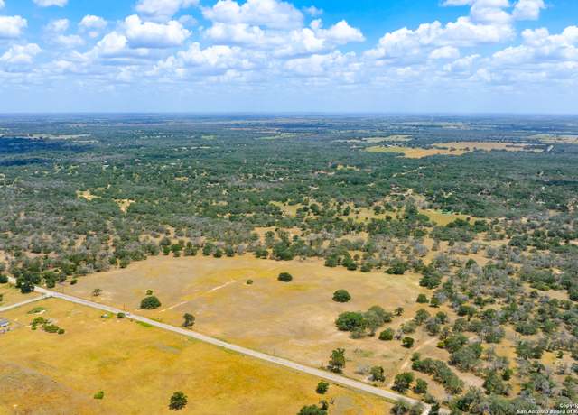 Property at 2774 County Road 320, Floresville, TX 78114