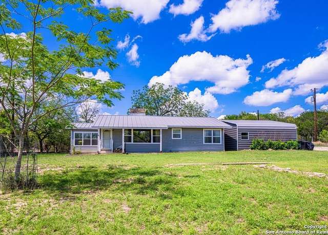 Property at 3420 Junction Hwy, Ingram, TX 78025, 2 beds, 2 baths
