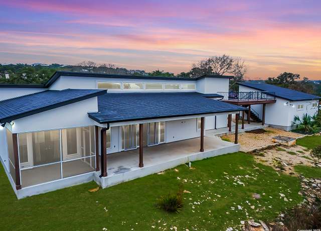 Property at 2109 Bella Vis, Canyon Lake, TX 78133, 3 beds, 2 baths