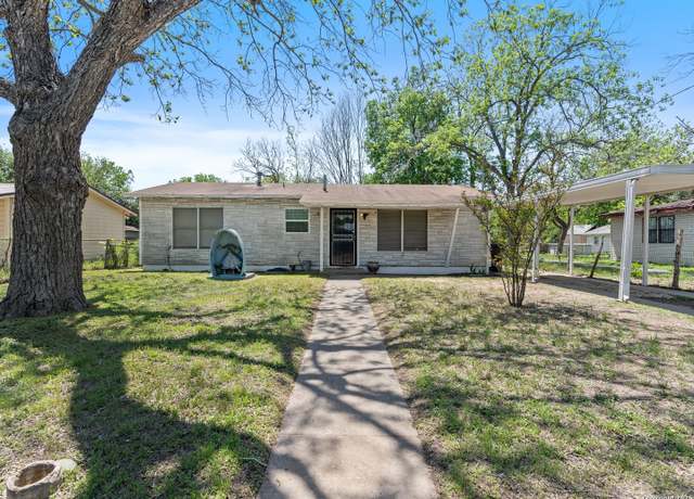 Property at 1014 W Formosa Blvd, San Antonio, TX 78221, 3 beds, 1 bath