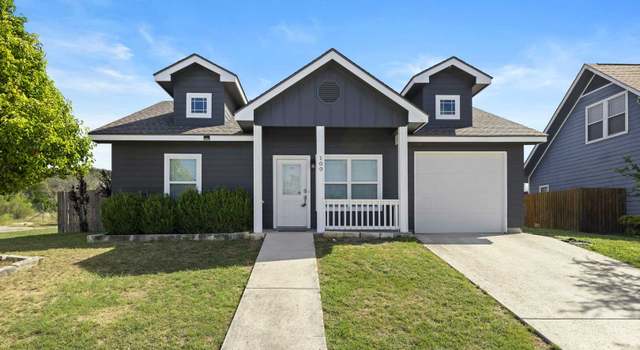 Photo of 100 Jasper Ln, Kerrville, TX 78028