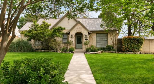 Photo of 102 E Hermosa, Olmos Park, TX 78212