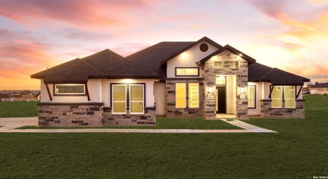 Photo of 116 Sunset, La Vernia, TX 78121