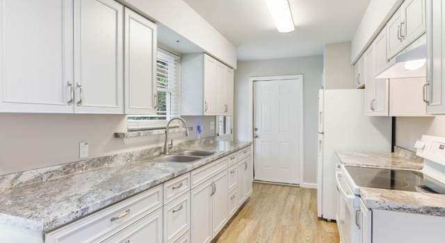 Photo of 314 Artemis Dr, San Antonio, TX 78218-2524