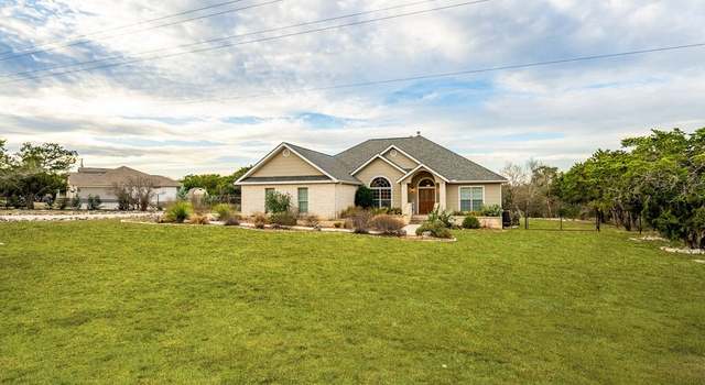 Photo of 395 Rhum Rd, Kerrville, TX 78028