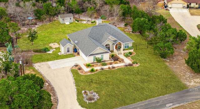 Photo of 395 Rhum Rd, Kerrville, TX 78028