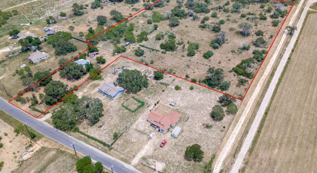 Photo of 168 Mcconnell Rd, Somerset, TX 78069