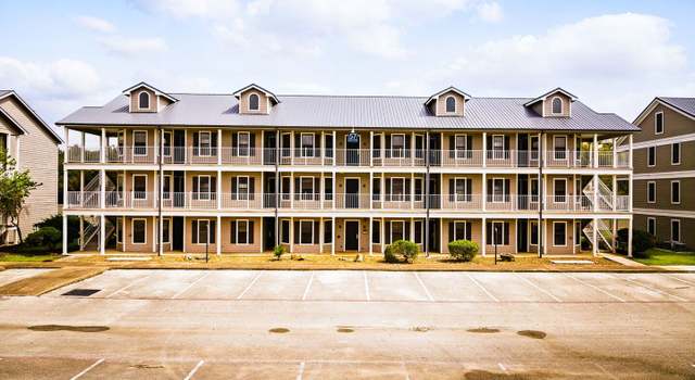 Photo of 373 April Dr #378, Canyon Lake, TX 78133