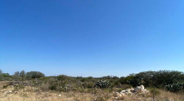 Photo of 73 Friendship Hills Cir, Uvalde, TX 78801