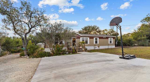 Photo of 141 County Road 459, Hondo, TX 78861