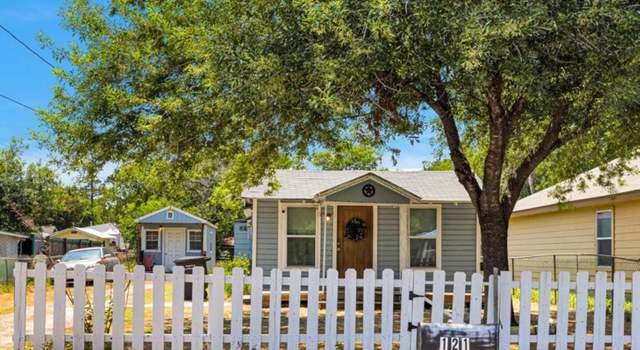 Photo of 121 Quinta St, San Antonio, TX 78210-3221