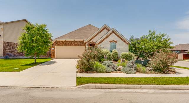 Photo of 113 Aberdeen, Boerne, TX 78015