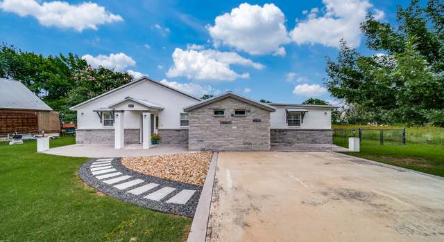 Photo of 617 Circle Dr, Sunrise Beach, TX 78643