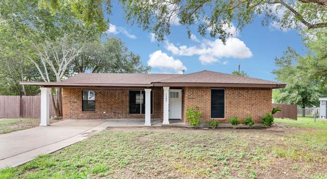 Photo of 1302 Amy St, George West, TX 78022