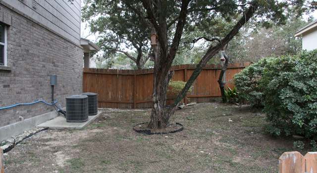 Photo of 8216 Olde Village Dr, San Antonio, TX 78250-2627