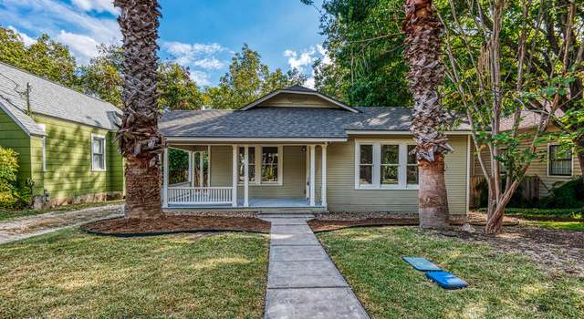 Photo of 204 Abiso Ave, Alamo Heights, TX 78209-5104