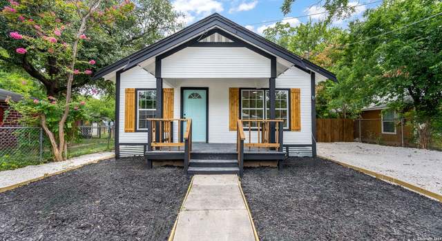 Photo of 621 Cordelia St, San Antonio, TX 78237-2138