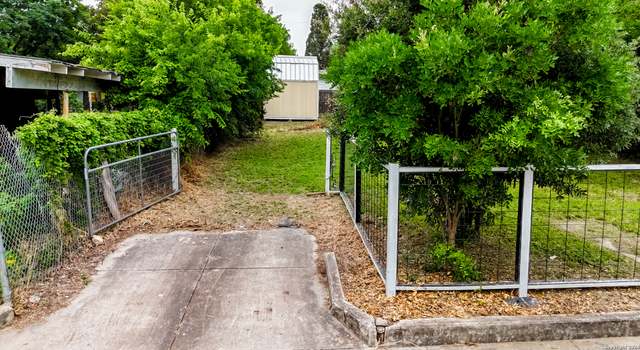 Photo of 445 Furnish Ave, San Antonio, TX 78204-1828