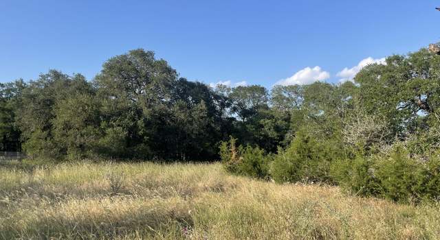 Photo of 701 Cambridge, New Braunfels, TX 78132