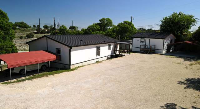 Photo of 147 Silver Crk, Kerrville, TX 78028