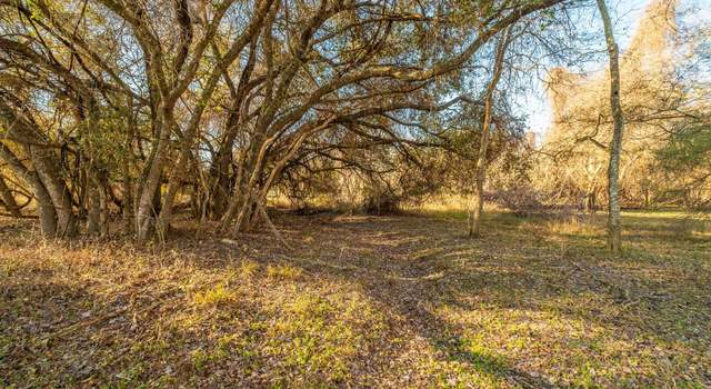 Photo of 1666 County Road 106, Floresville, TX 78114