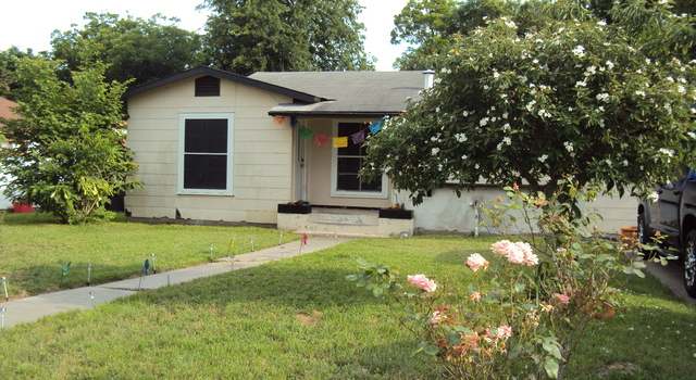 Photo of 558 Thorain Blvd, San Antonio, TX 78212-1354