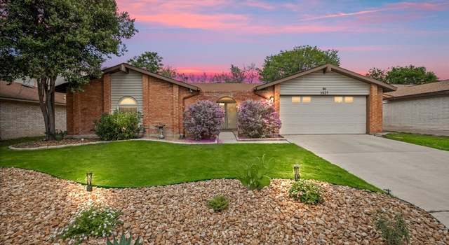 Photo of 3527 Oakhorne St, San Antonio, TX 78247