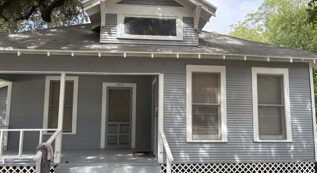 Photo of 303 N 4th St, Kenedy, TX 78119-2319