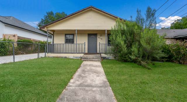 Photo of 319 Coyol St, San Antonio, TX 78237-1244