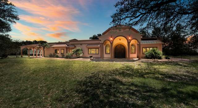 Photo of 255 Winding Meadow Ln, Spring Branch, TX 78070
