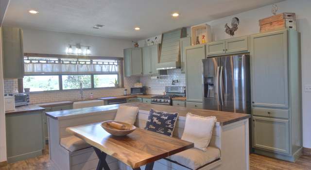 Photo of 1651 Primrose Path, Canyon Lake, TX 78133-2097