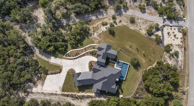 Photo of 25 Thunder Hl, Boerne, TX 78006