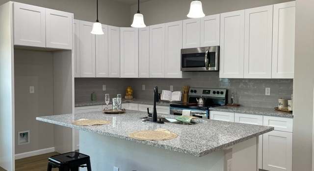 Photo of 764 Crestview, Floresville, TX 78114